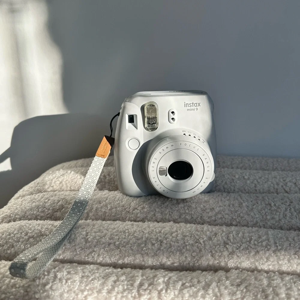 Polaroid Fujifilm Instax Instant Camera